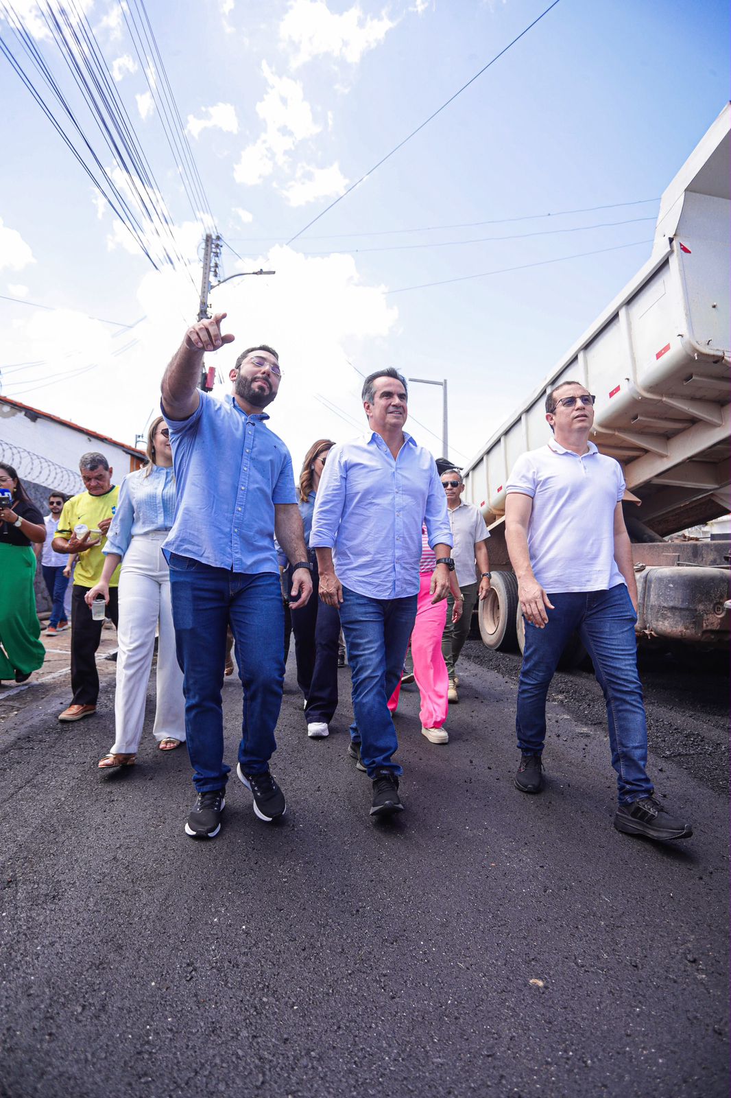 Ciro Nogueira faz história em Parnaíba: entregou quase 57 mil m² de asfalto